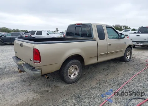 2000 Ford F-150 Lariat/Work Series/Xl/Xlt z USA, uszkodzony, nr VIN 1FTRX17L3YNB02903